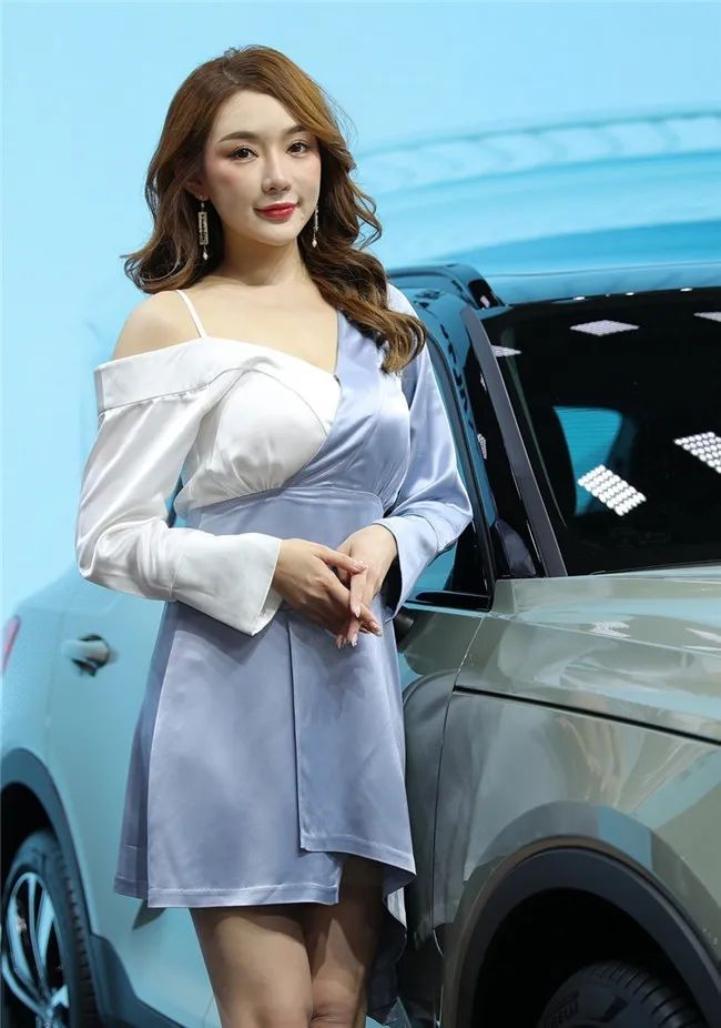 许允美dj串烧视频_许允美龙珠直播视频_车模许允美裸体视频