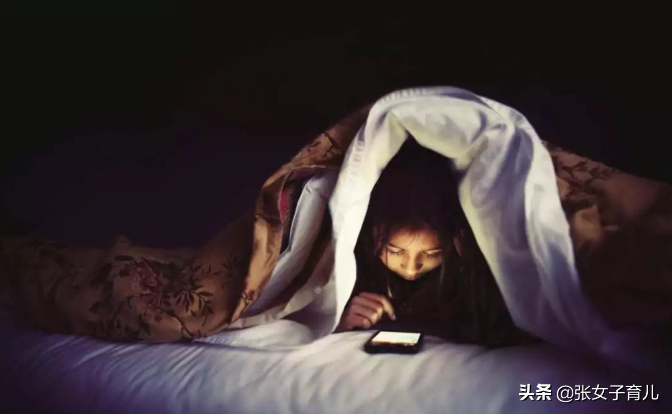手机推荐拍照打游戏文案-用手机记录生活点滴，畅玩游戏，让生活